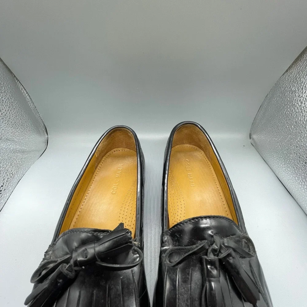 Cole Haan Mens Pinch Tassel Kiltie Loafers Black Leather Shoes C02691 Size 9.5 D